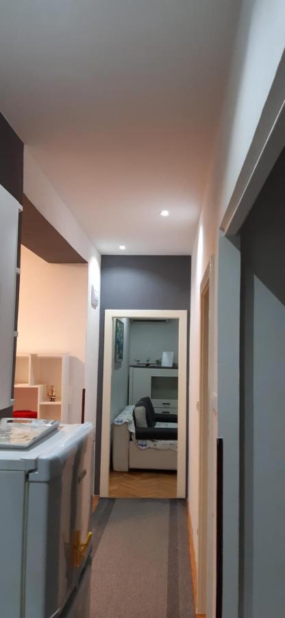 Cozy Apartment Mihaela With Balcony, Near Park Marjan & Old Town - Quiet Neighborhood Split Exterior photo