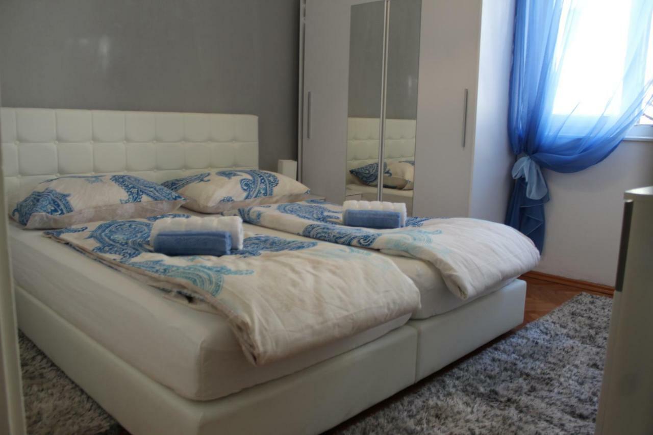 Cozy Apartment Mihaela With Balcony, Near Park Marjan & Old Town - Quiet Neighborhood Split Exterior photo